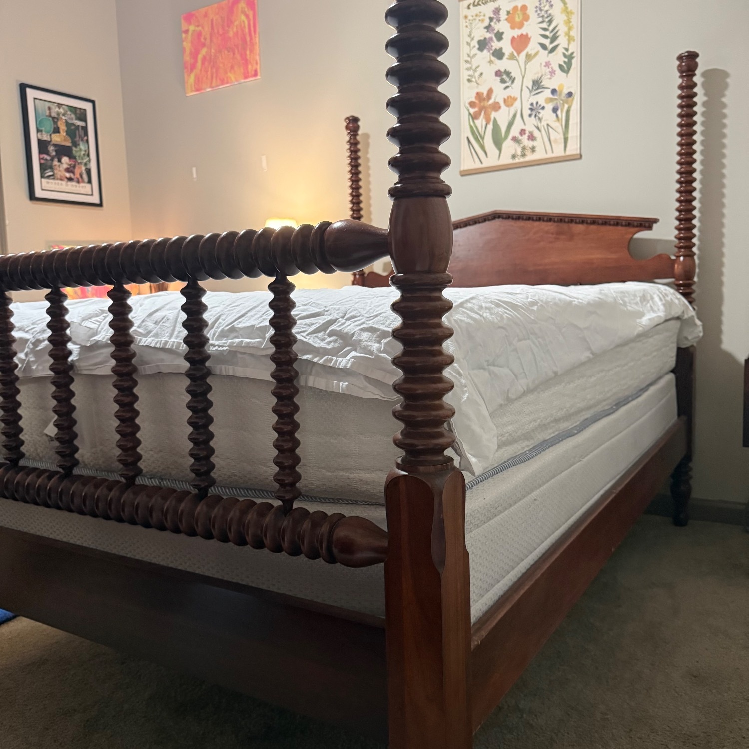 Davis Cabinet Co. Dark Brown Wood Full Bed - image-10