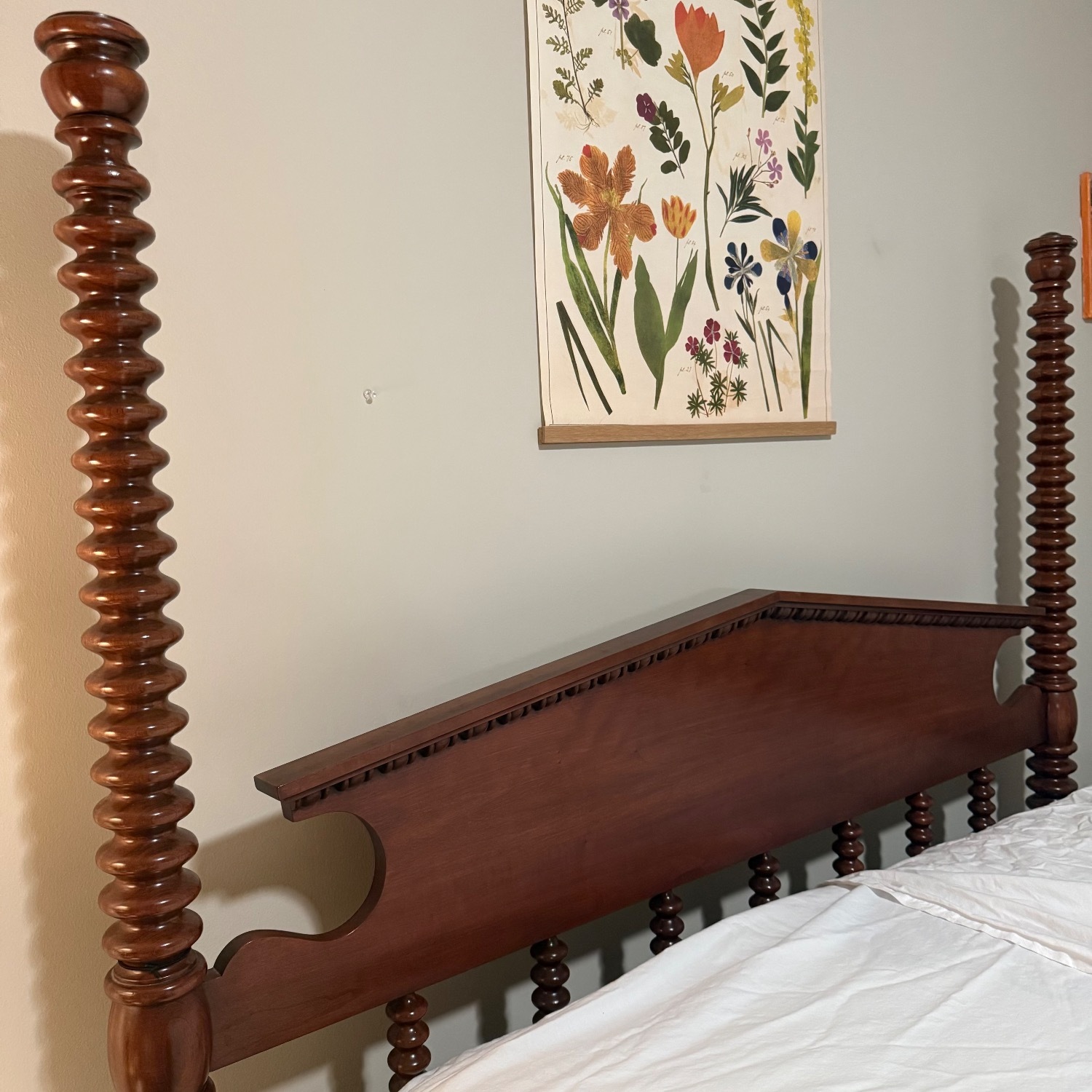 Davis Cabinet Co. Dark Brown Wood Full Bed - image-5