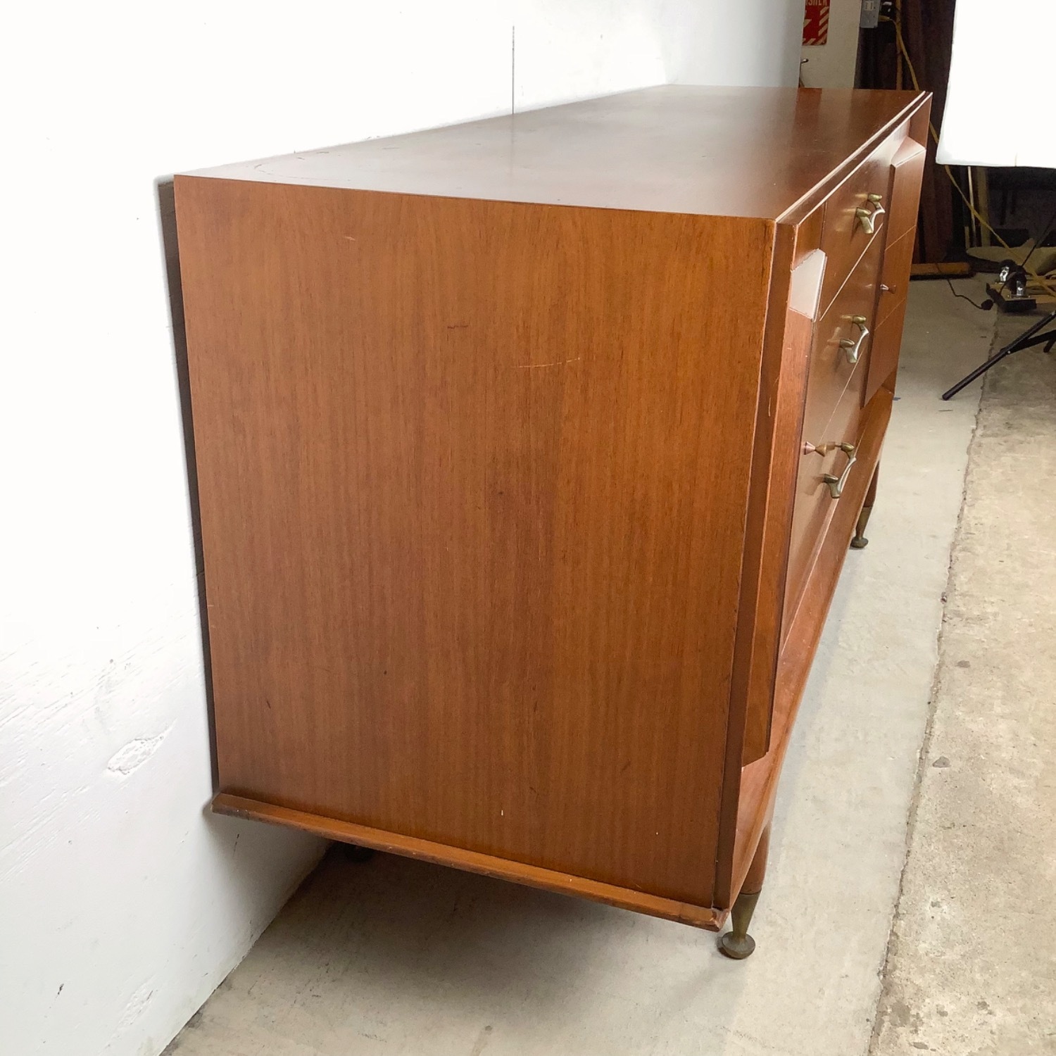 Long Mid-Century Modern Nine Drawer Dresser - image-7