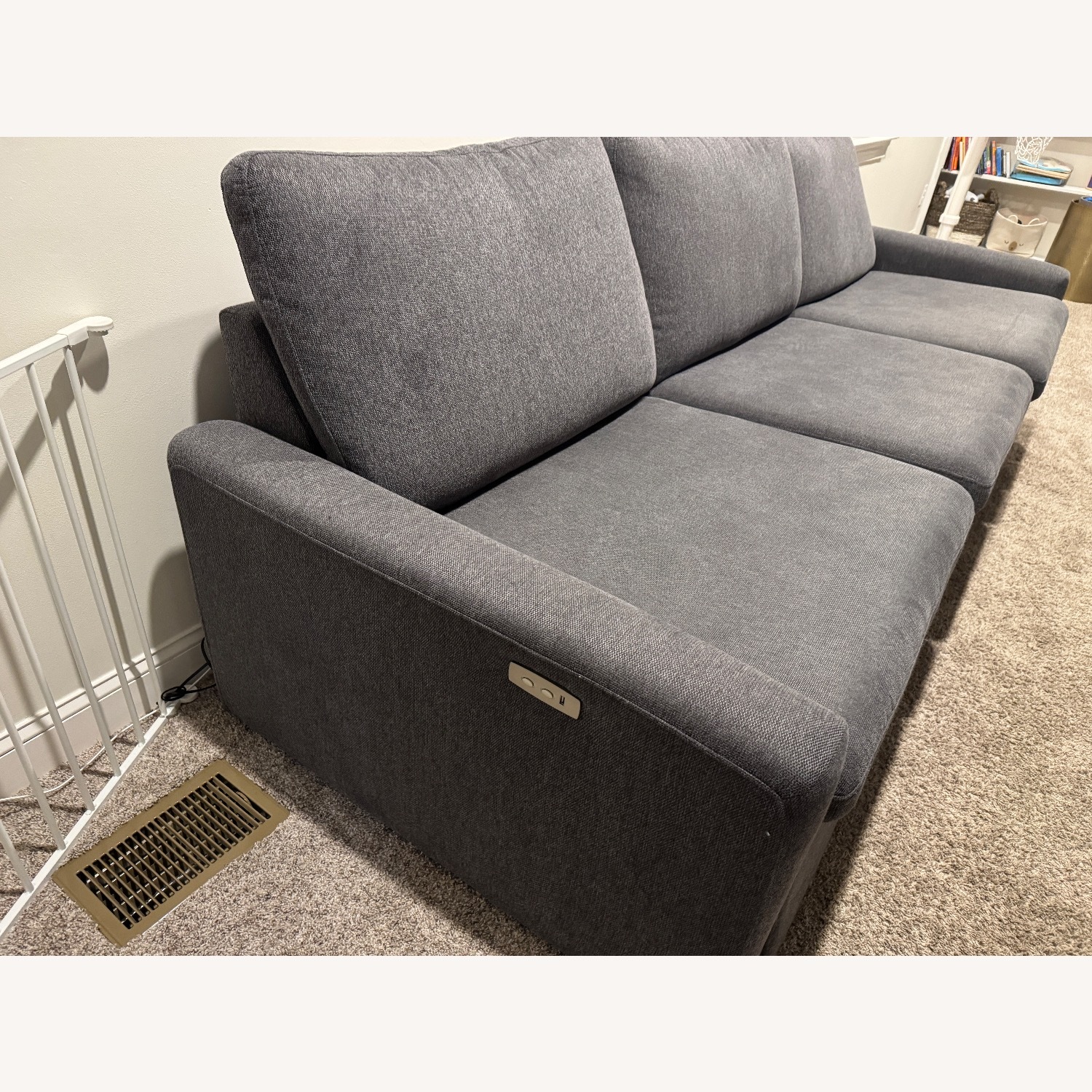 3pc Reclining Sofa - image-17