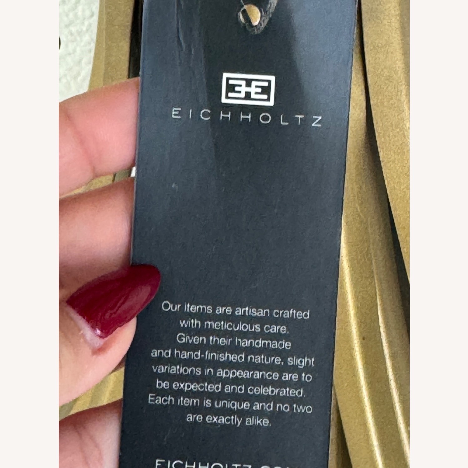 Round Dining Table - image-4