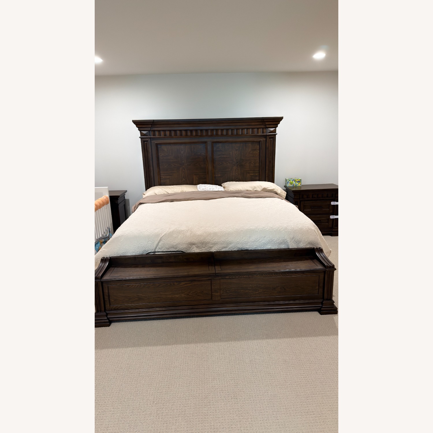 Havertys Breckenridge King Bed - image-1