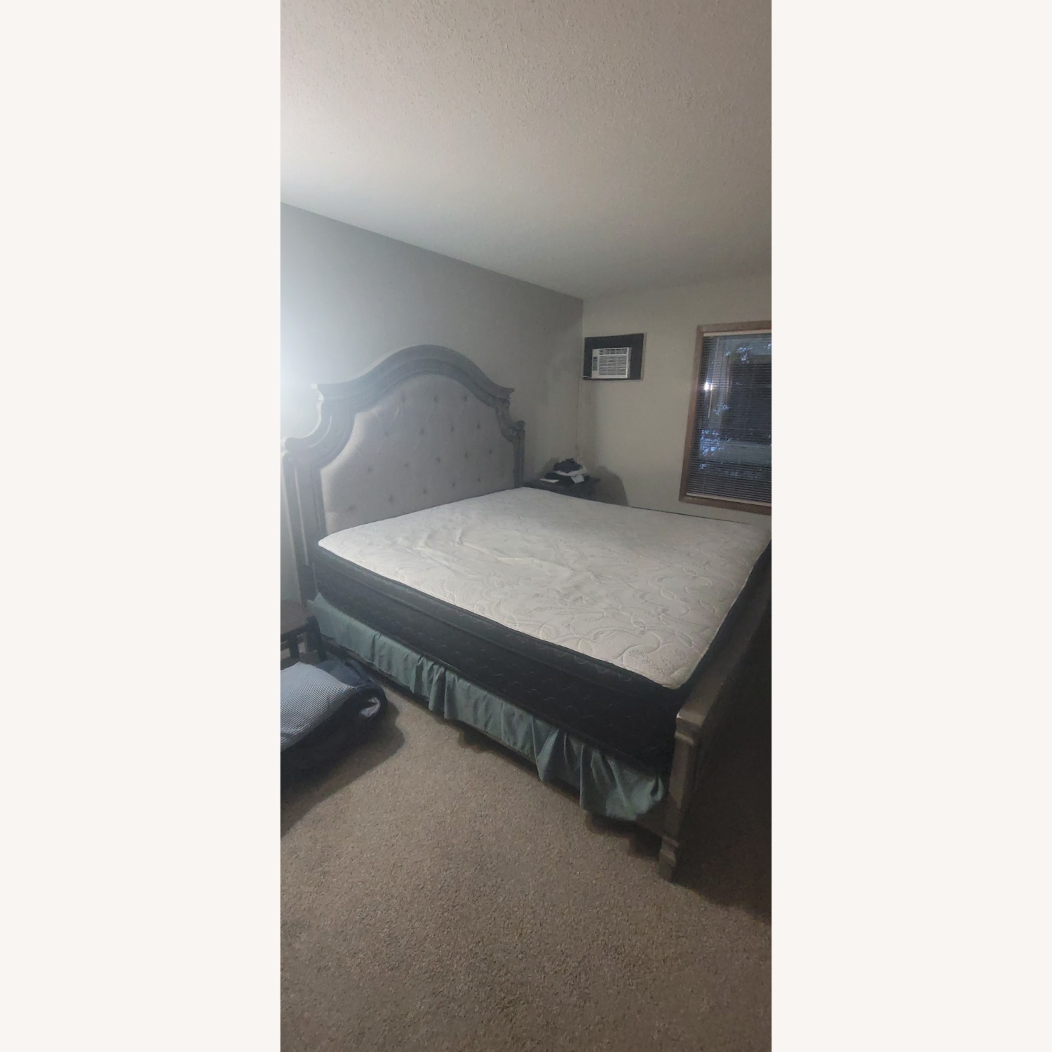 Light Gray Fabric Queen Bed - image-3