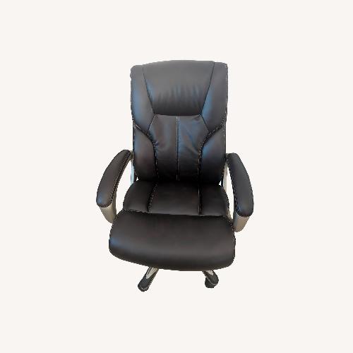 Used Amazon Office Chair for sale on AptDeco