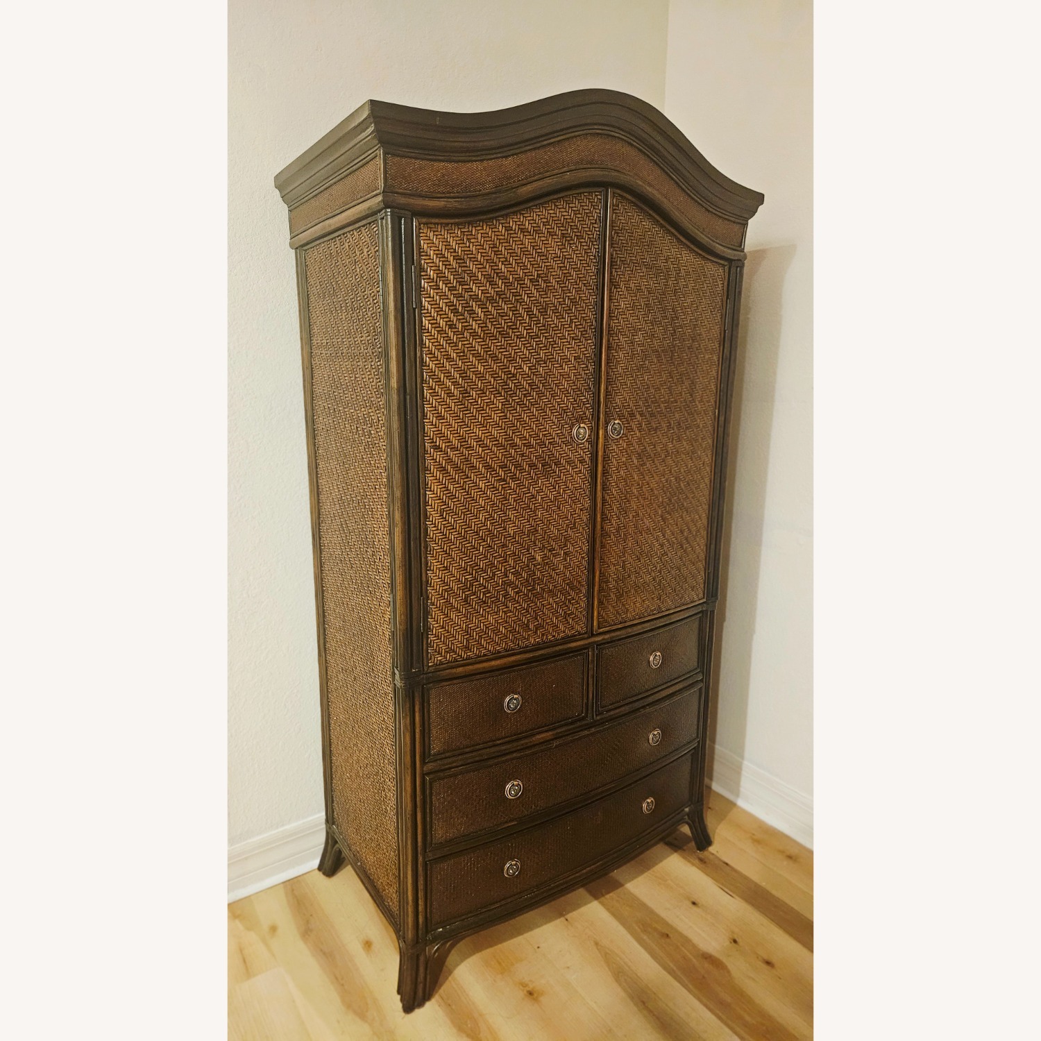 Frontgate Wardrobe - image-3