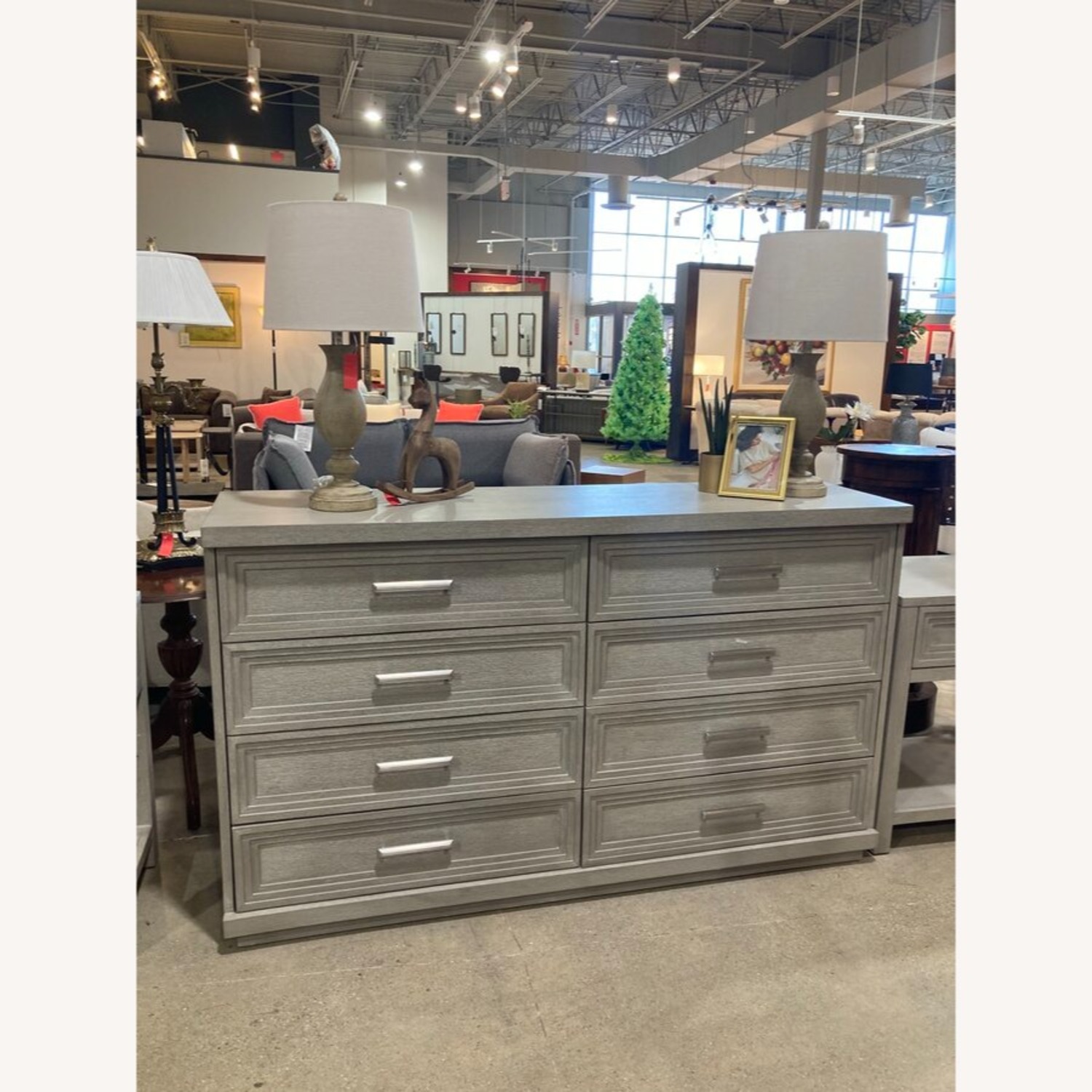 Riverside Furniture Cascade 8-Drawer Dresser - image-1