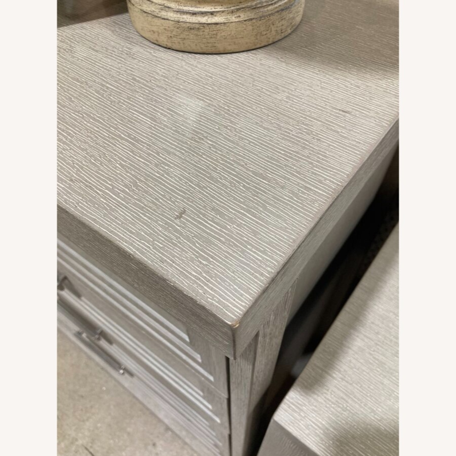 Riverside Furniture Cascade 8-Drawer Dresser - image-7