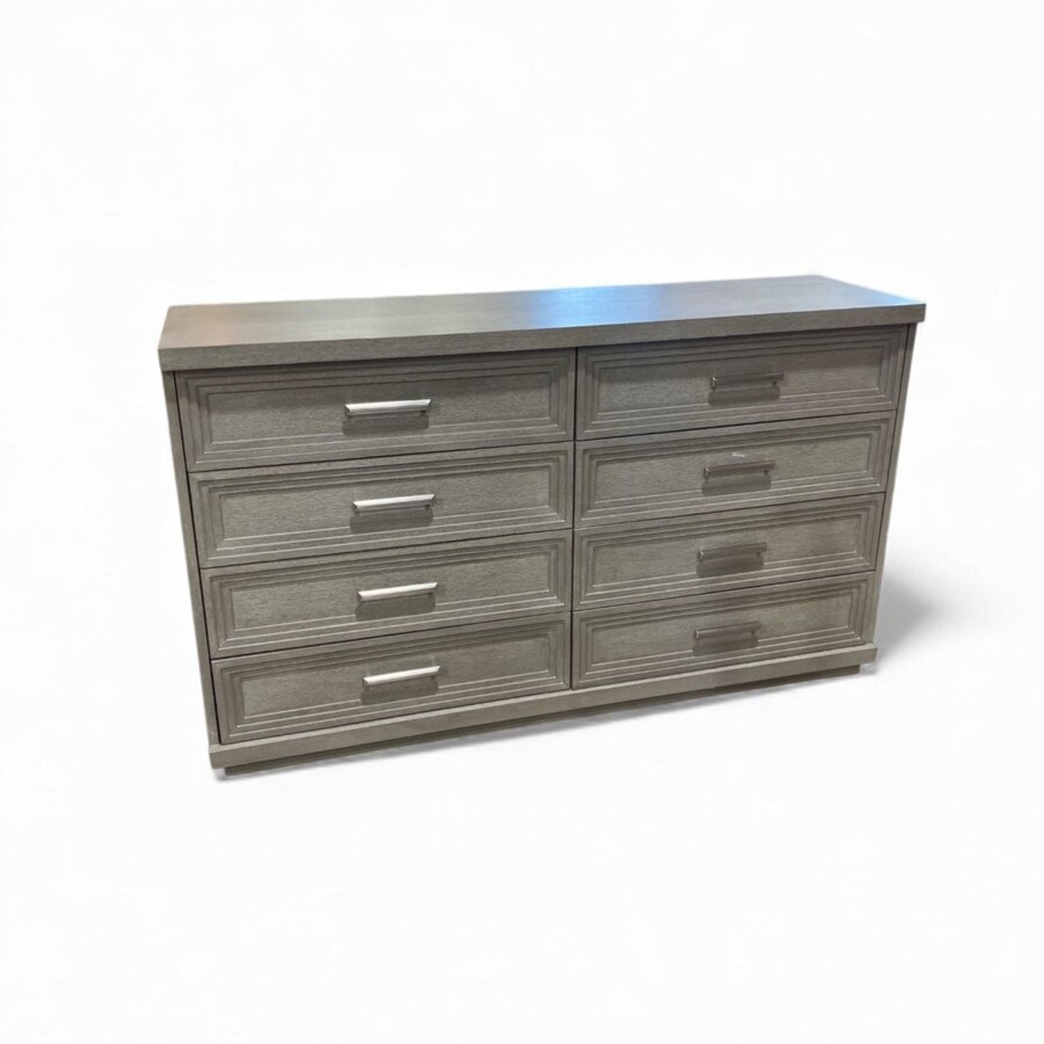 Riverside Furniture Cascade 8-Drawer Dresser - image-0