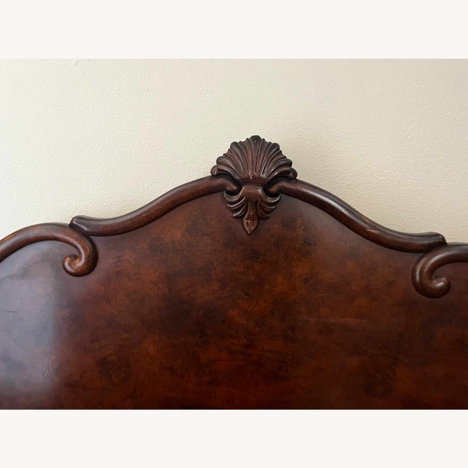 Vintage High-end Henredon California King Bed - image-6