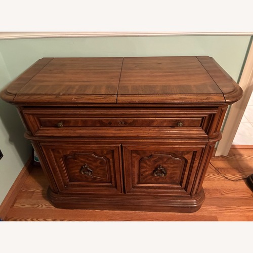 Used Empire Server for sale on AptDeco