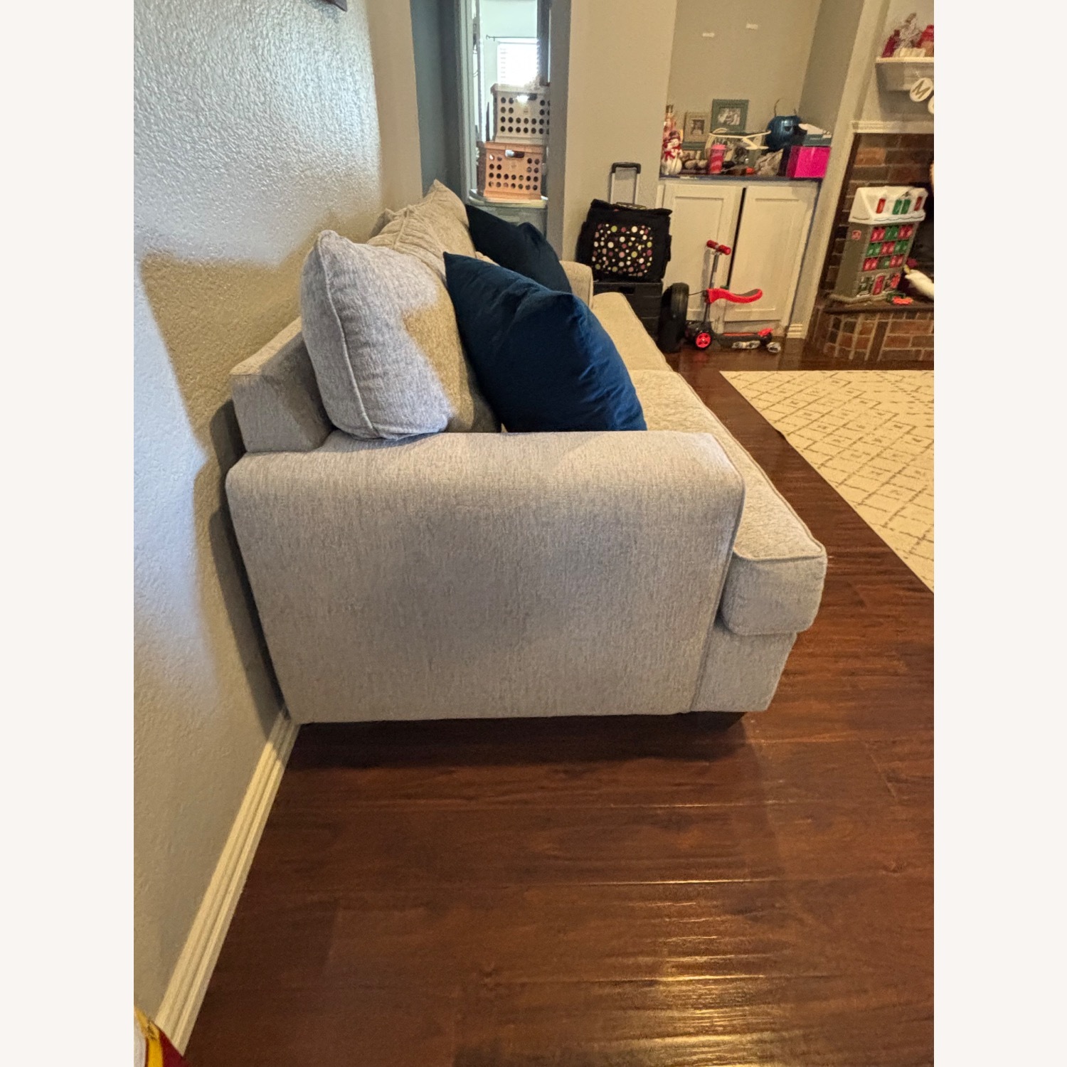 Rooms To Go  East Bank Light Gray Loveseat - image-3