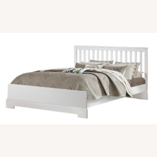 Used Natart Olson White Wood Crib for sale on AptDeco