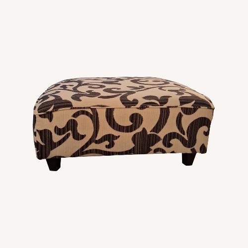 Used White Ottoman for sale on AptDeco