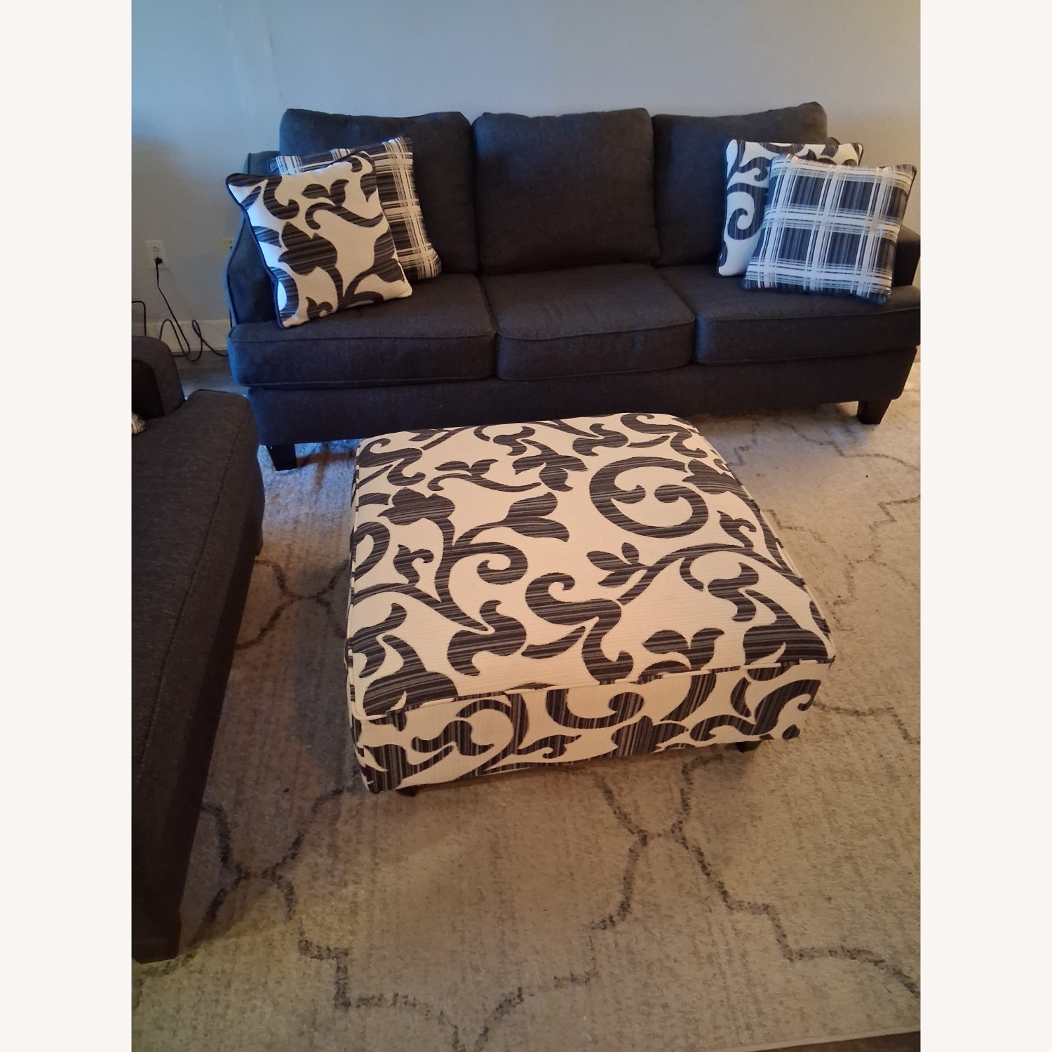 White Ottoman - image-2