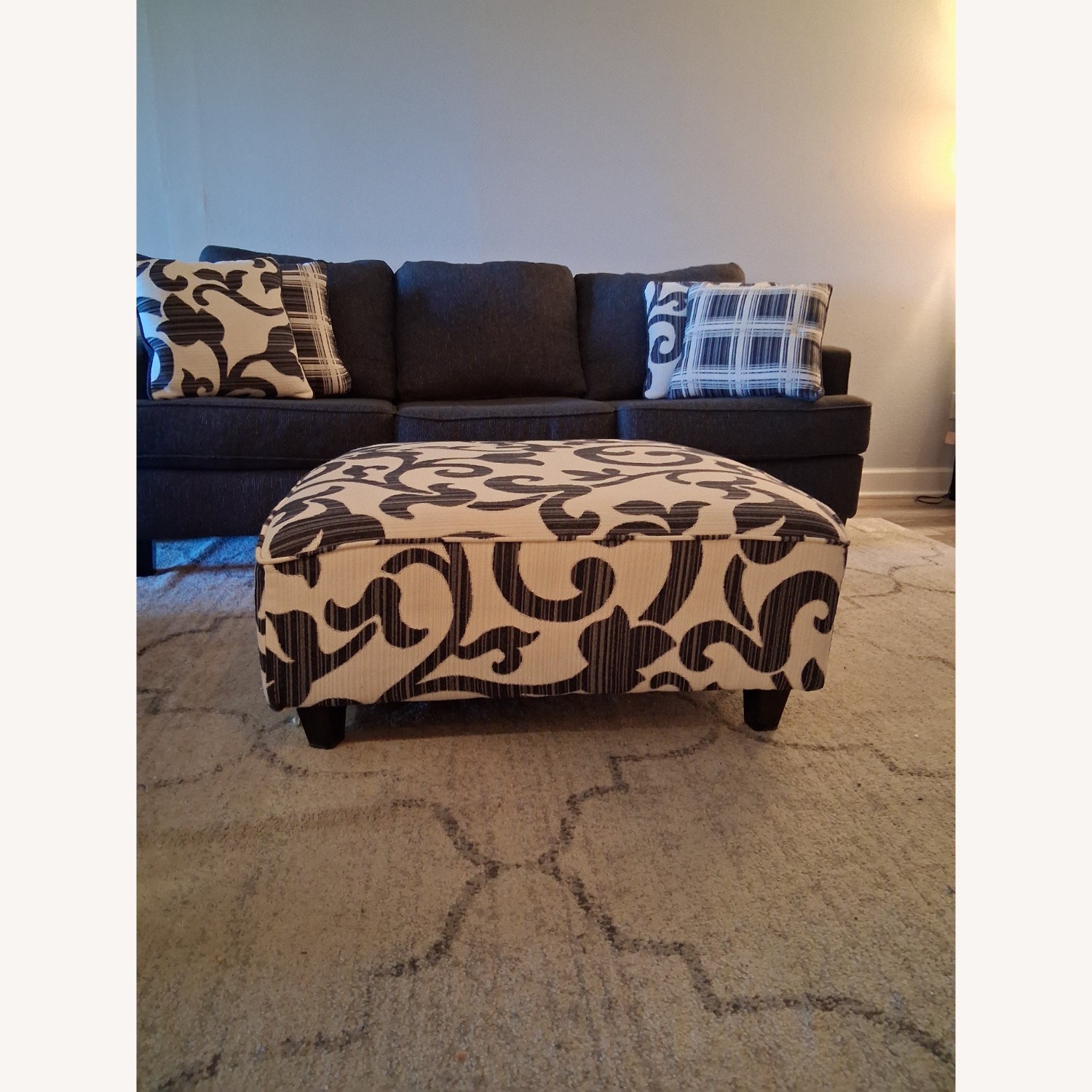 White Ottoman - image-3