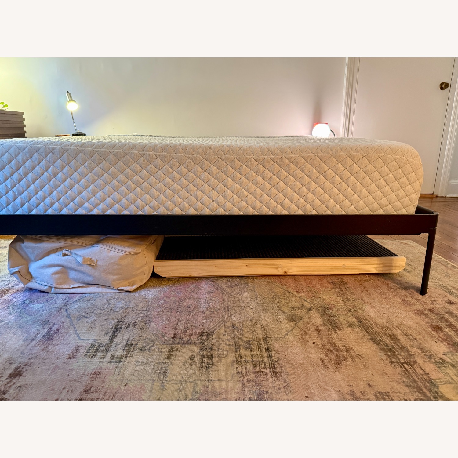 Min Modern Bed Frame - image-1