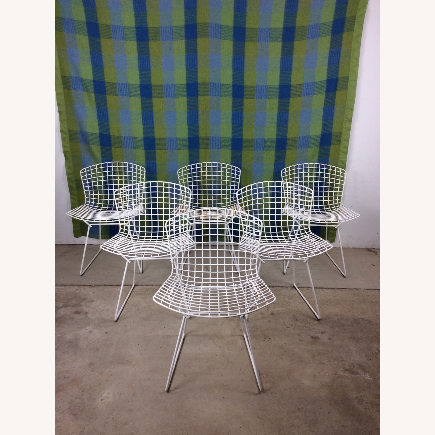 Set of 6 White Metal Chairs by Bertoia for Knoll - image-2