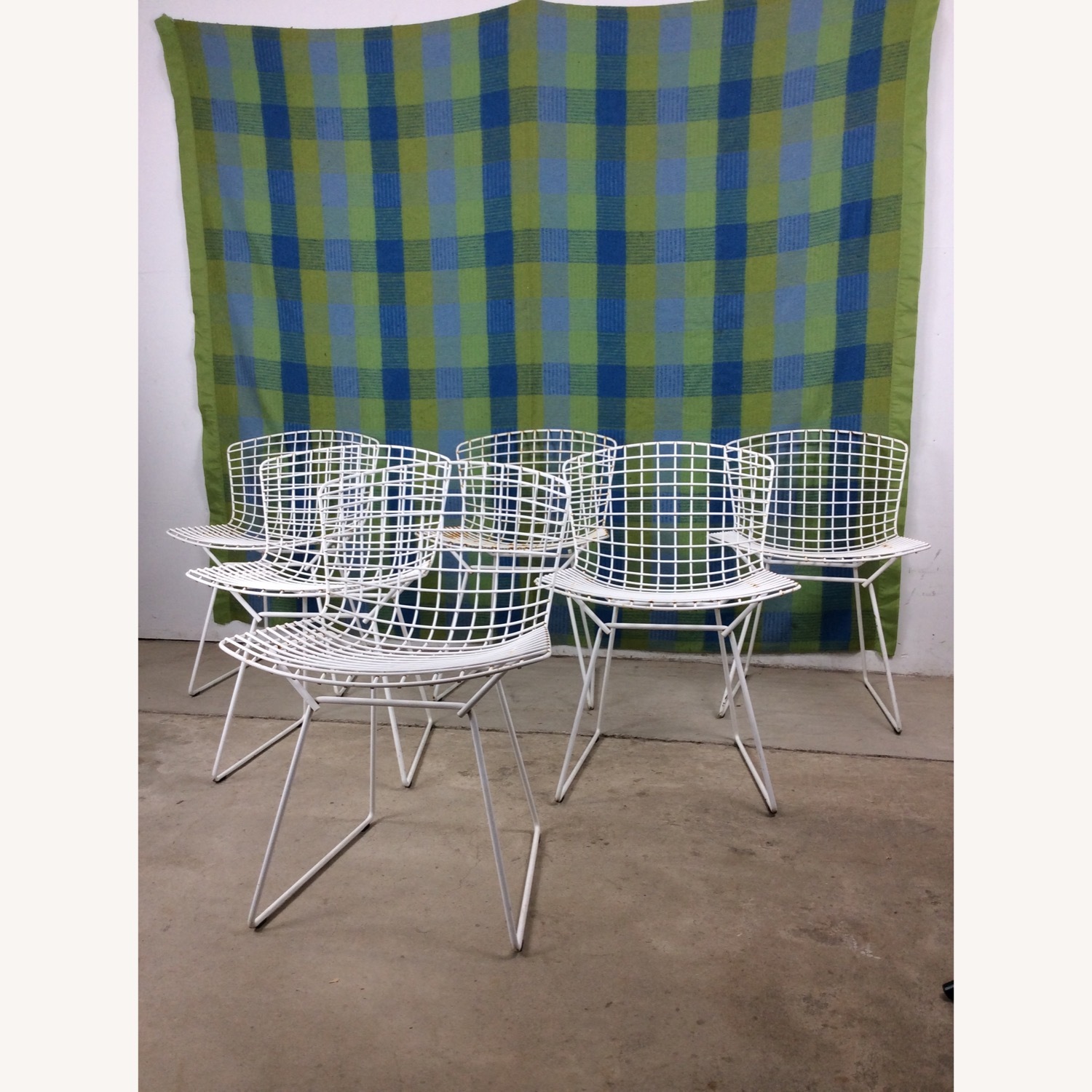 Set of 6 White Metal Chairs by Bertoia for Knoll - image-3