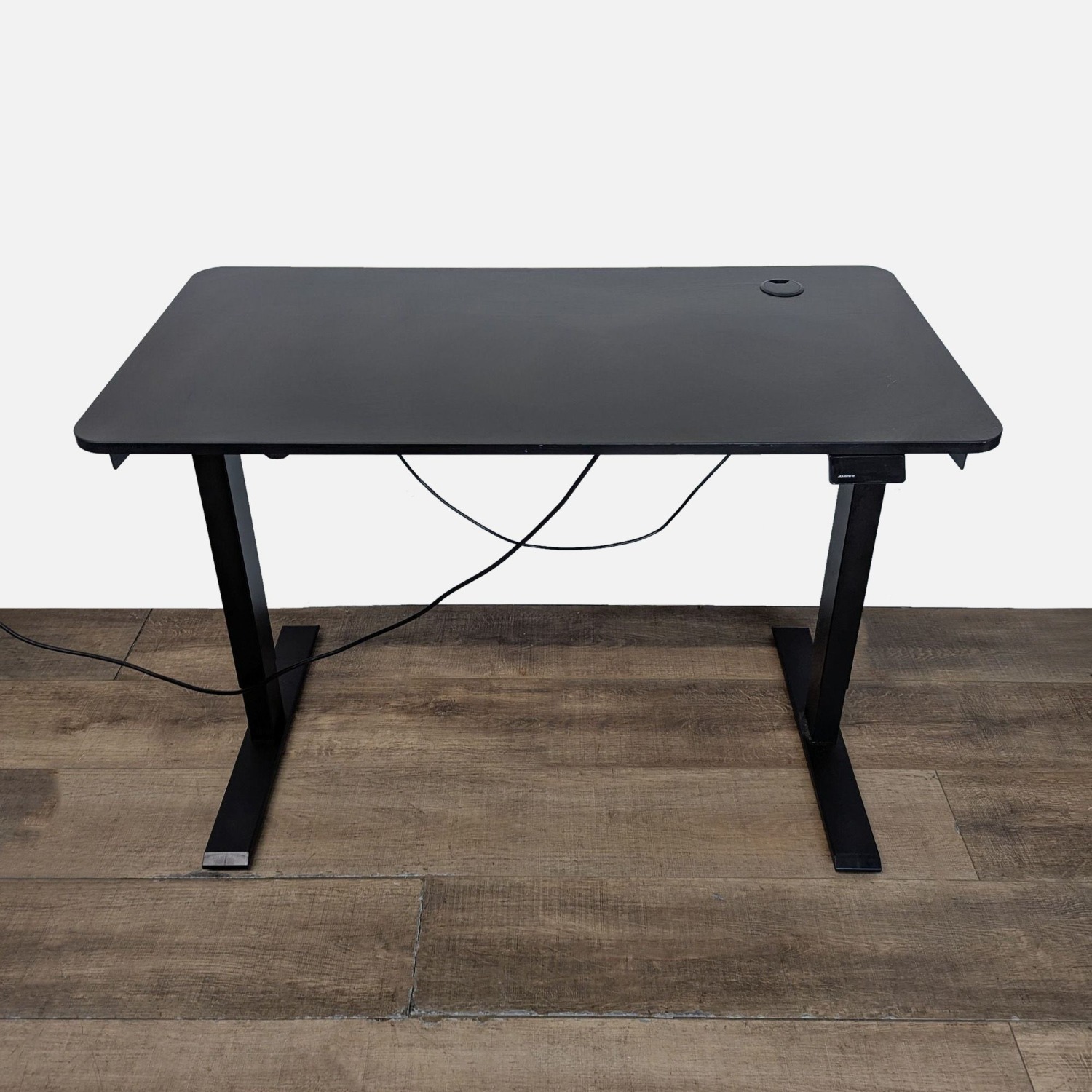 Maidesite Electric Height Adjustable Standing Desk - image-7