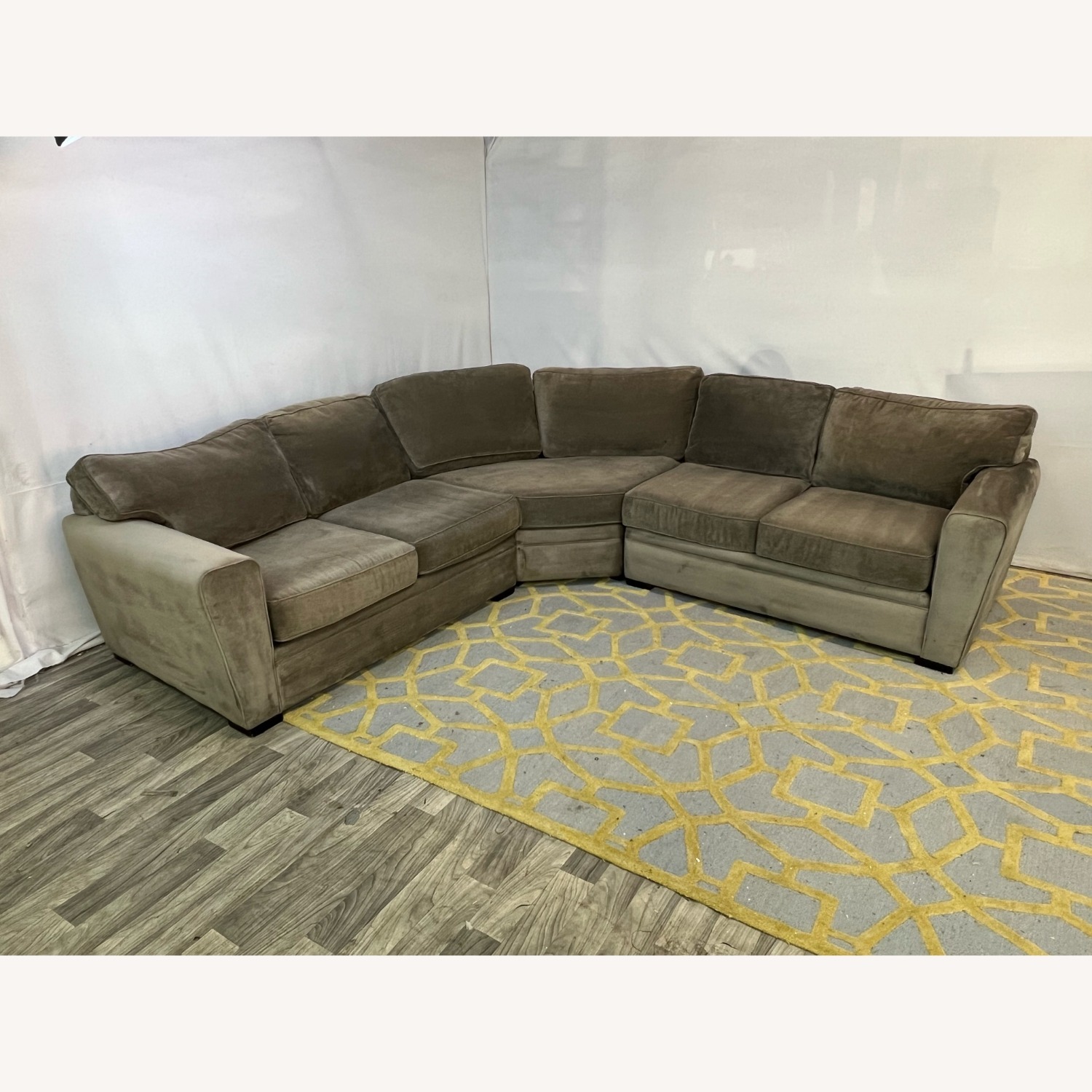 Raymour and Flanigan Artemis II Sectional Sofa - image-3