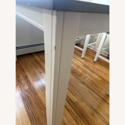 Used Gallery Furniture Light Gray Dining Sets for sale on AptDeco