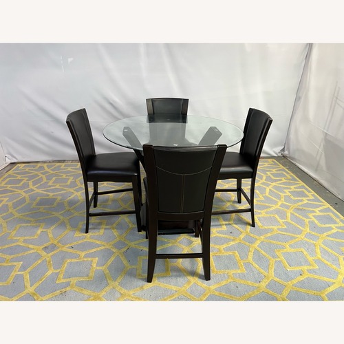Used Raymour and Flanigan Venice Dining Set for sale on AptDeco