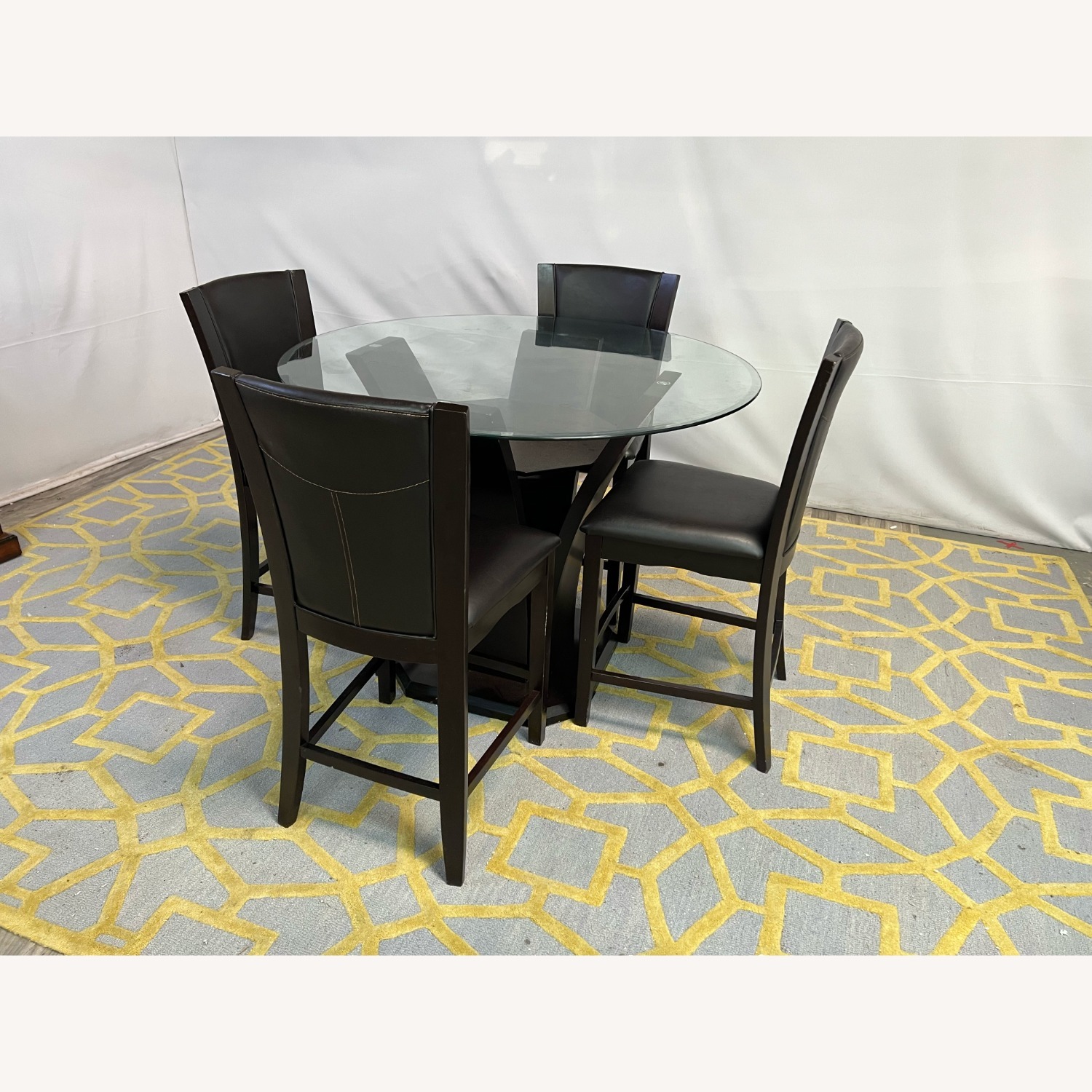 Raymour and Flanigan Venice Dining Set - image-5