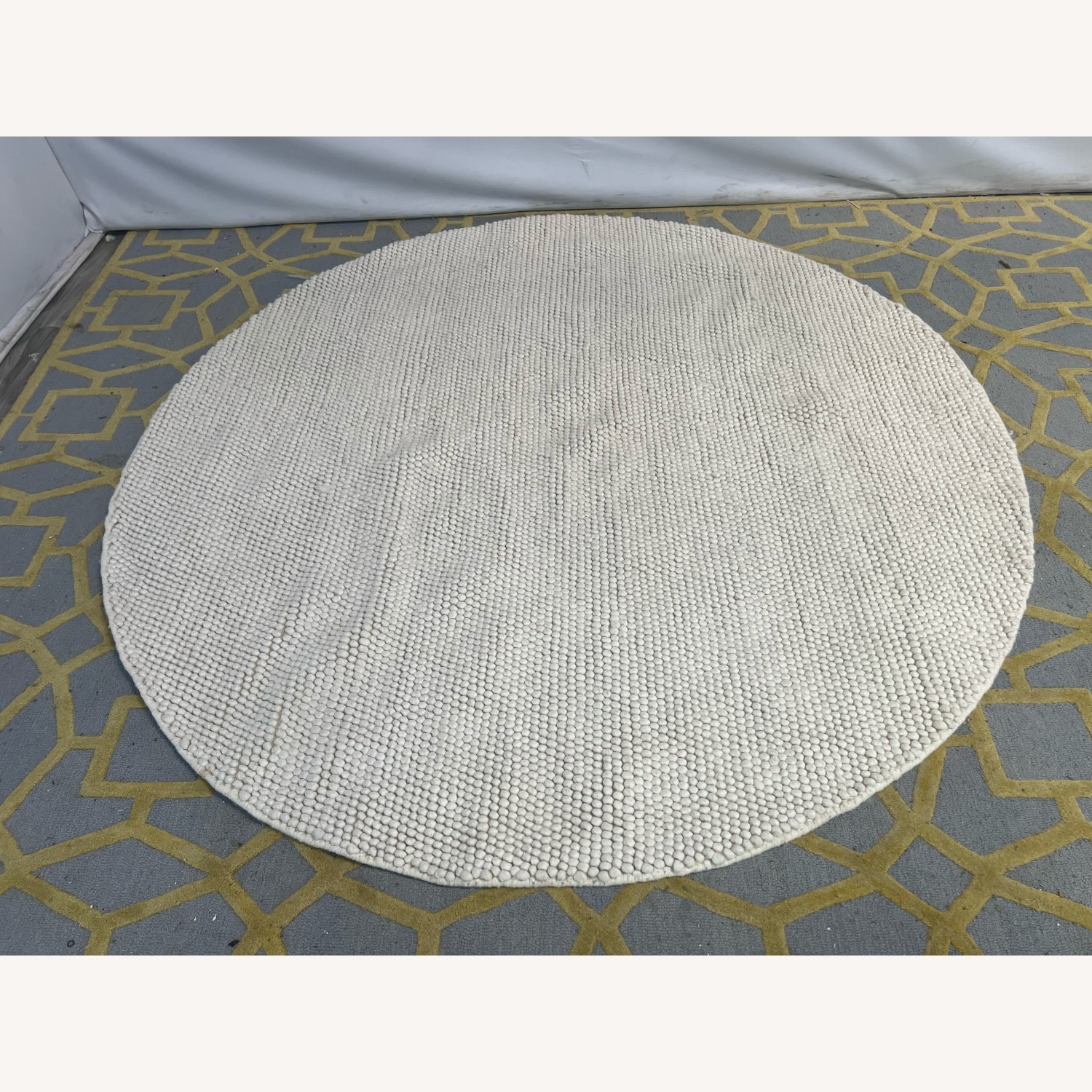 Safavieh Natura 287 Flatweave Round Rug in Beige - image-5