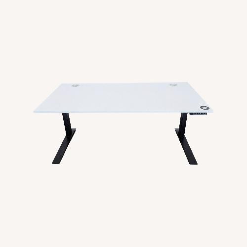 Used Jarvis Fully Adjustable Height Desk for sale on AptDeco