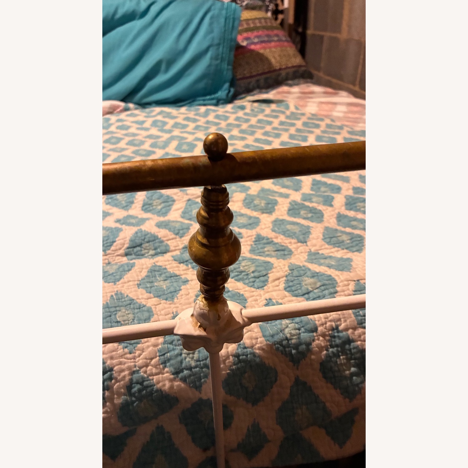 Edinburgh Iron Bed - image-11