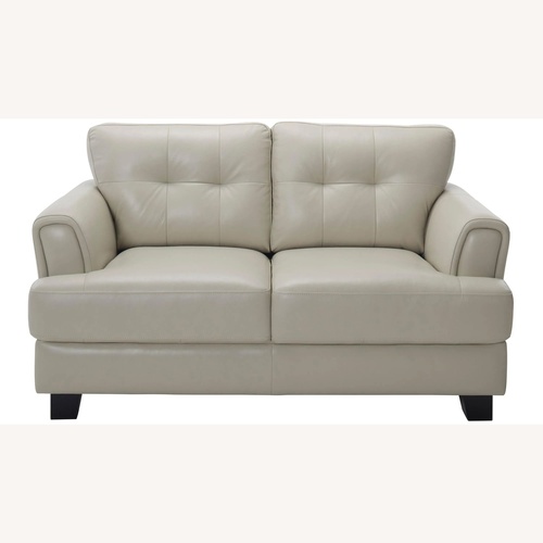 Used Raymour & Flanigan Diego Leather Loveseat  for sale on AptDeco