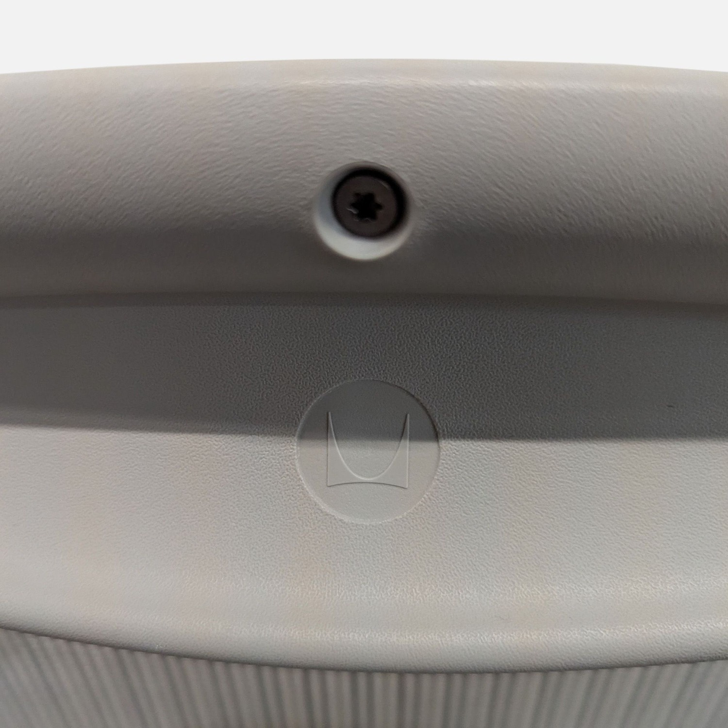 Herman Miller Aeron Chair Size A in Mineral - image-4