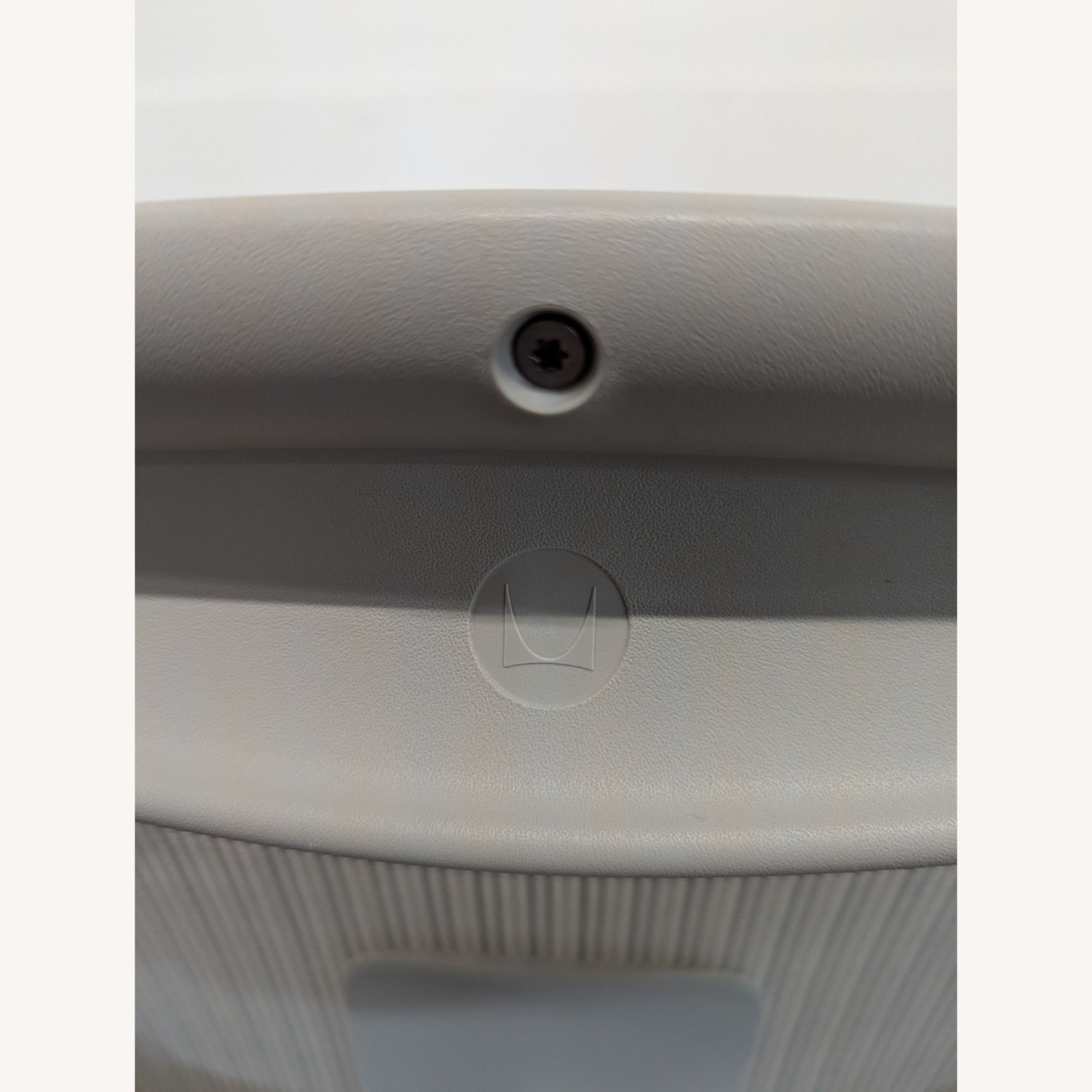 Herman Miller Aeron Chair Size A in Mineral - image-6