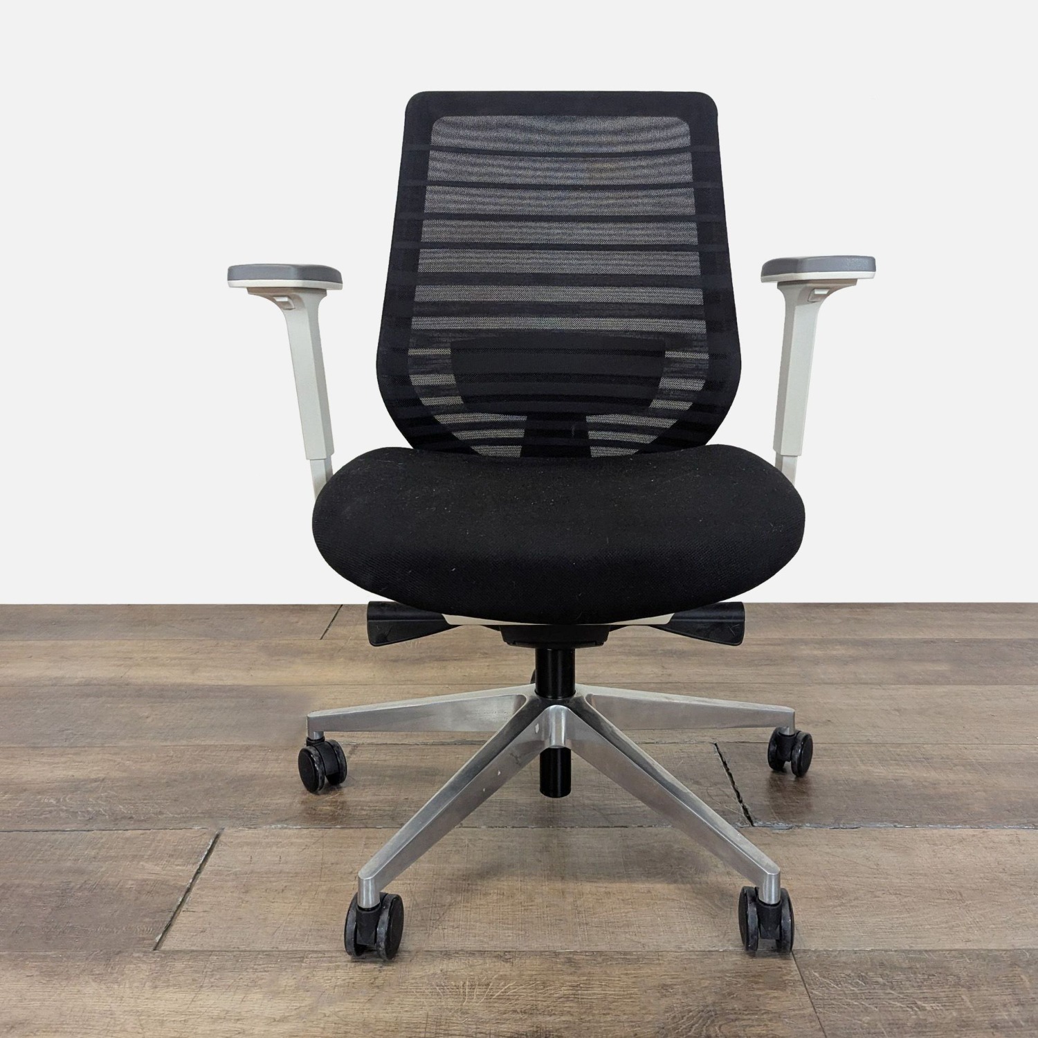 Bureau Office Inc Branch Ergonomic Office Chair - image-1