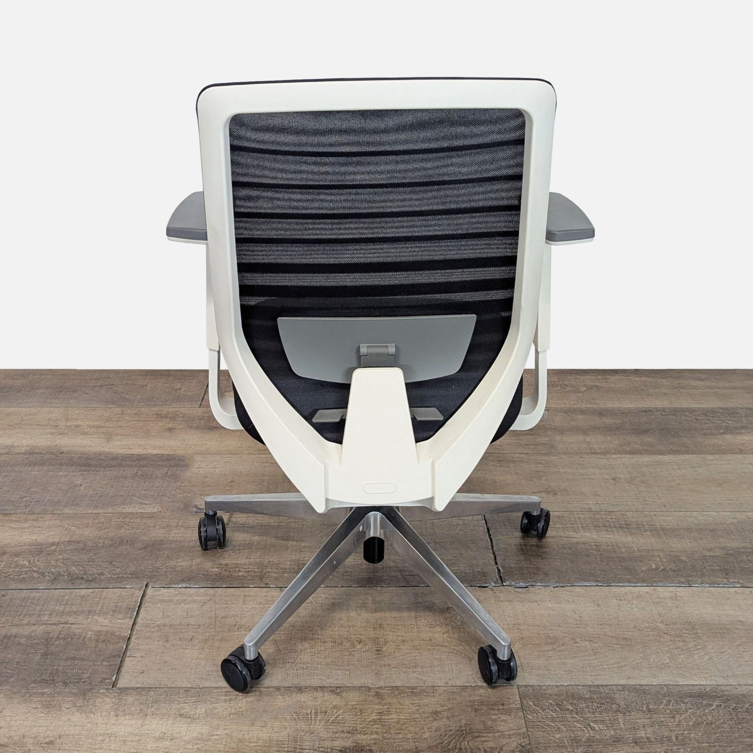 Bureau Office Inc Branch Ergonomic Office Chair - image-3