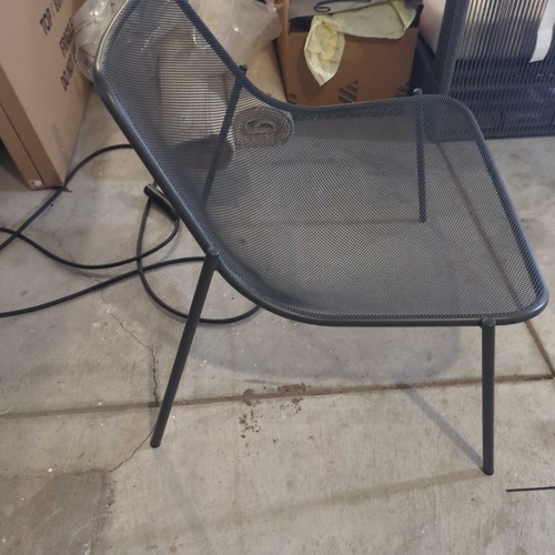 Used Modern Indoor/Outdoor Metal Lounge Chair	 for sale on AptDeco