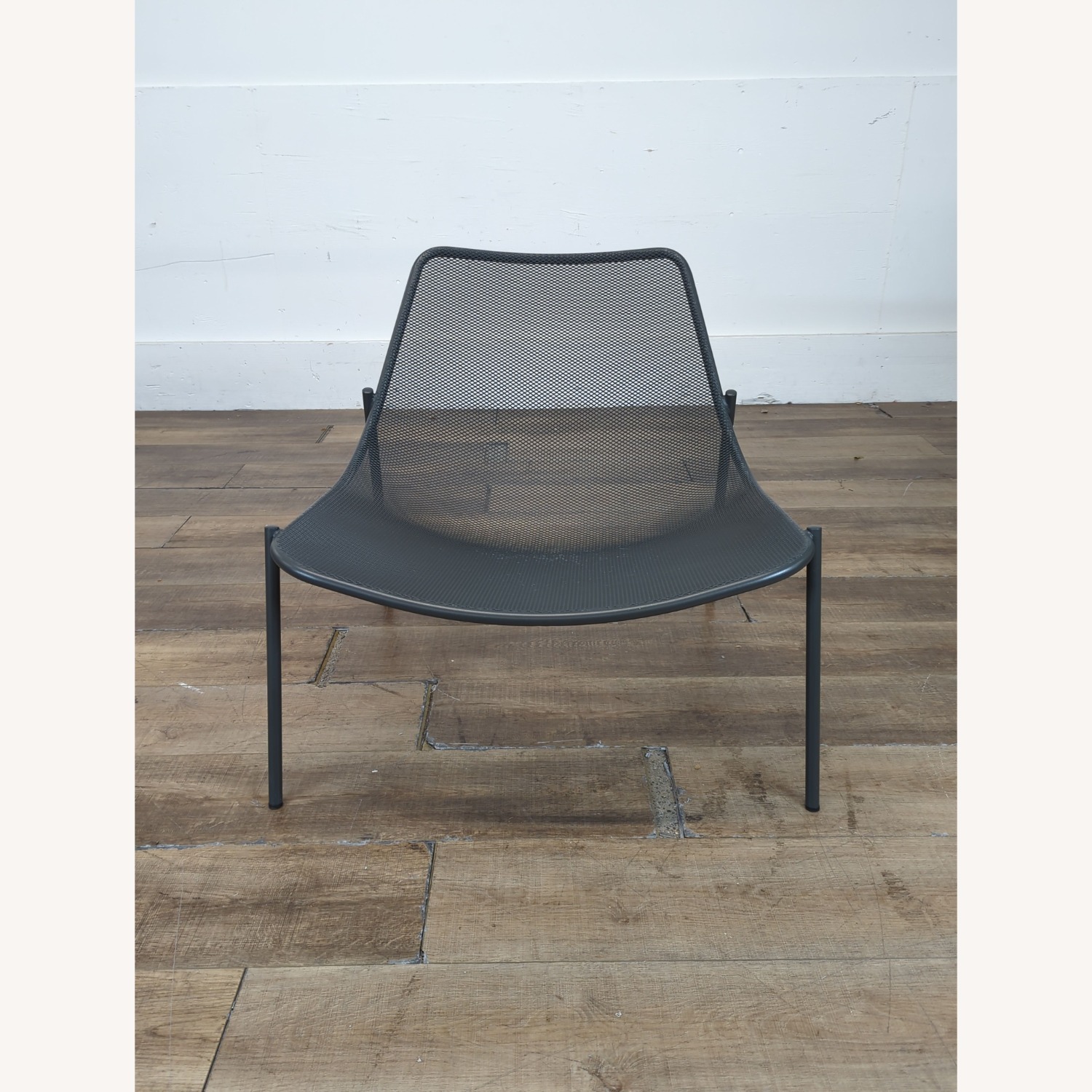 Modern Indoor/Outdoor Metal Lounge Chair - image-0