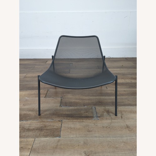 Used Modern Indoor/Outdoor Metal Lounge Chair	 for sale on AptDeco