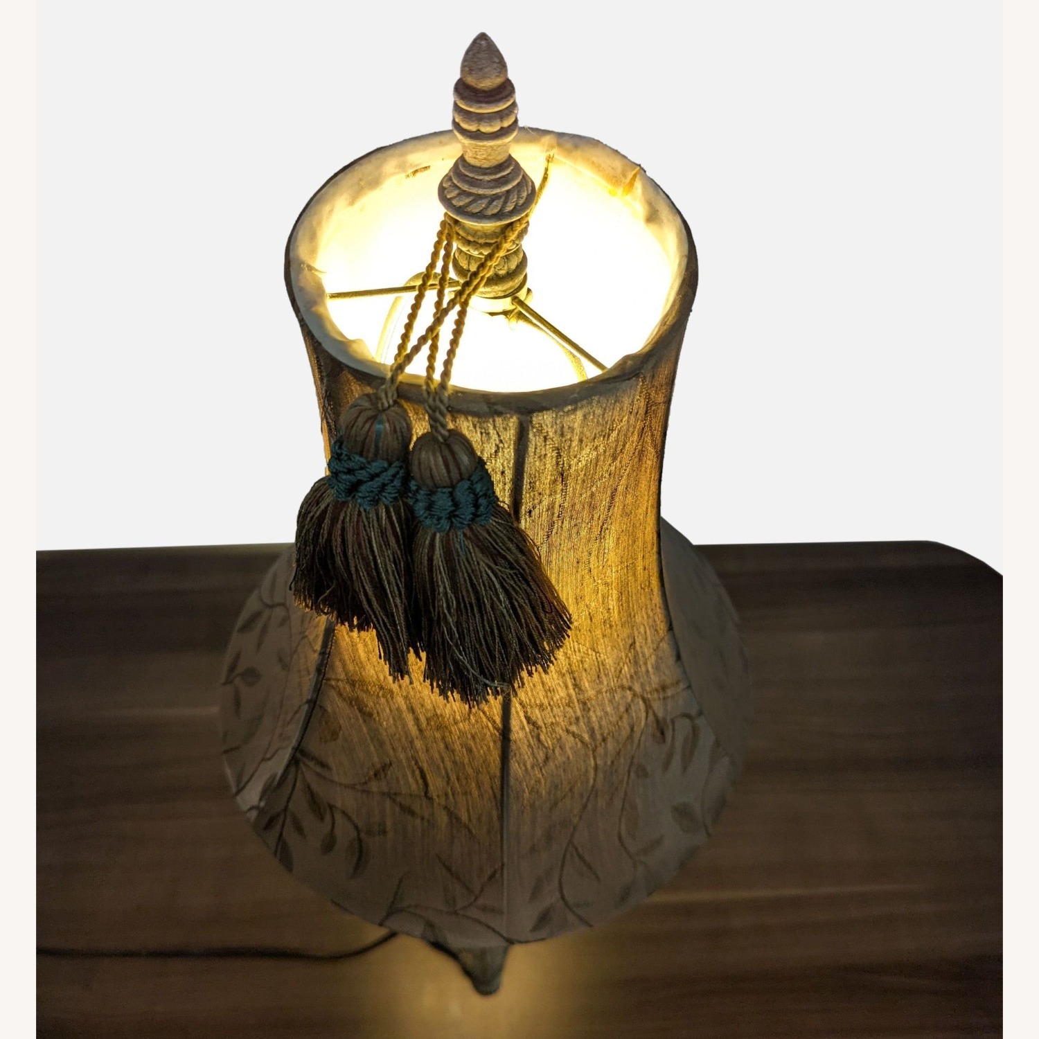 Vintage Style Table Lamp with Ornate Base	 - image-2