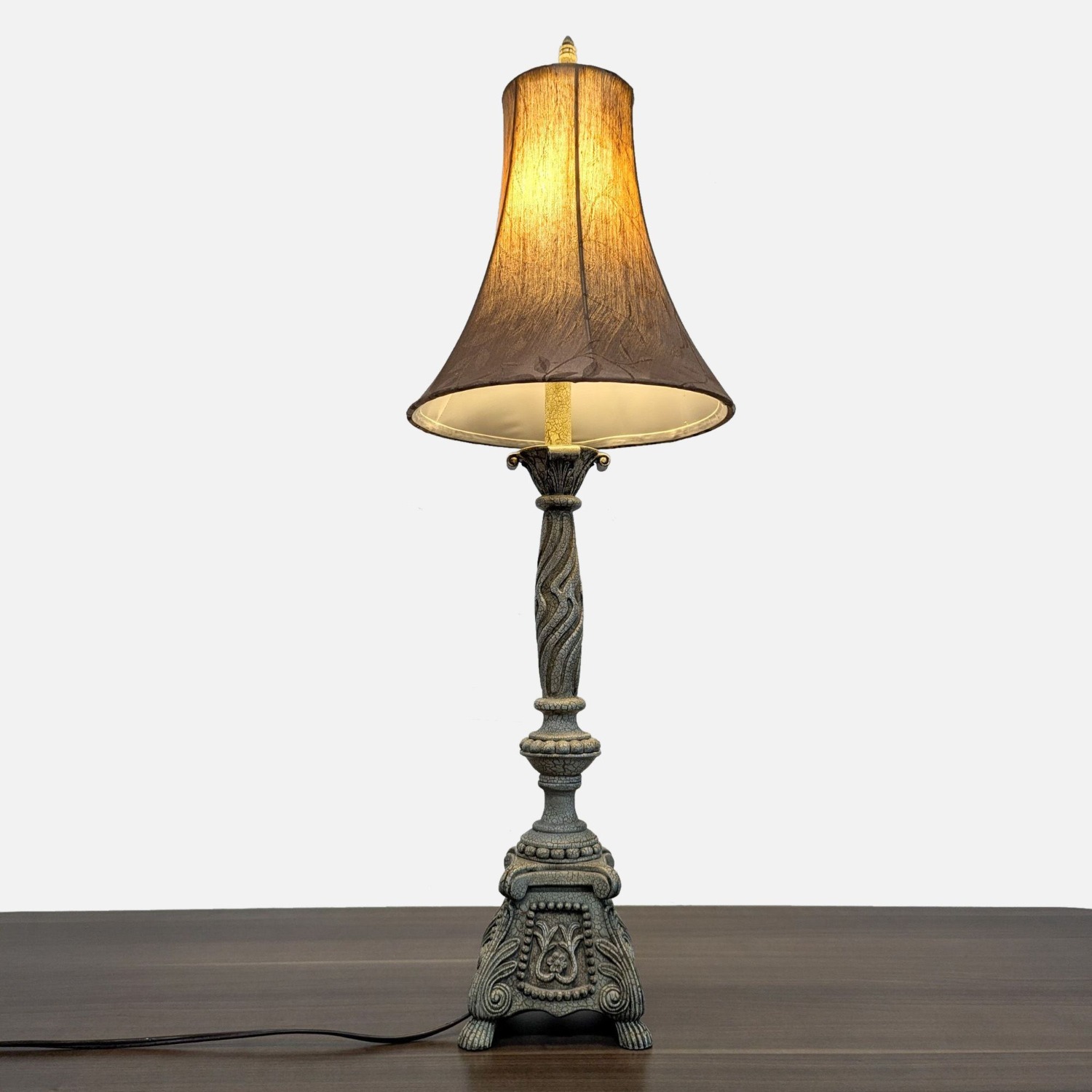 Vintage Style Table Lamp with Ornate Base	 - image-1
