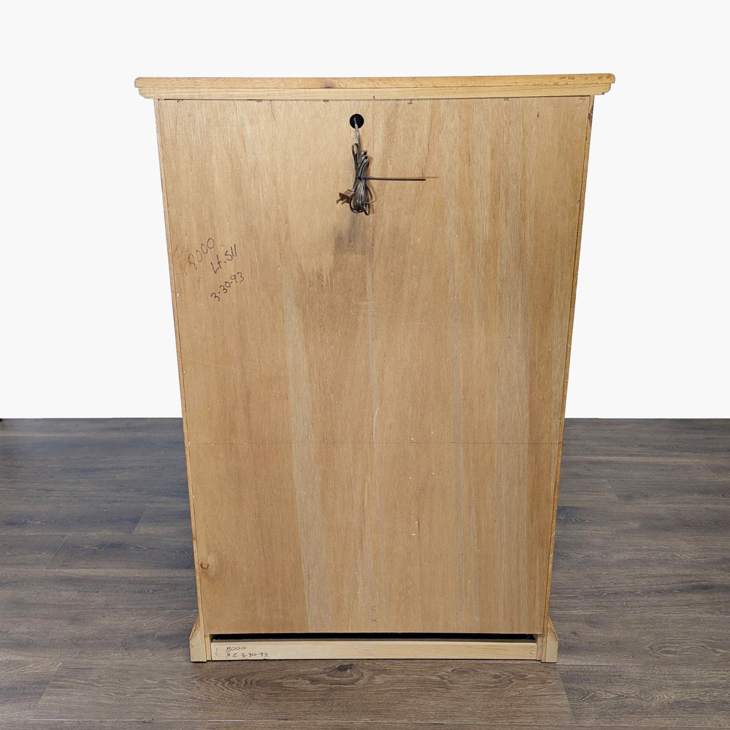 Classic Oak Chest with Cabinet - image-3