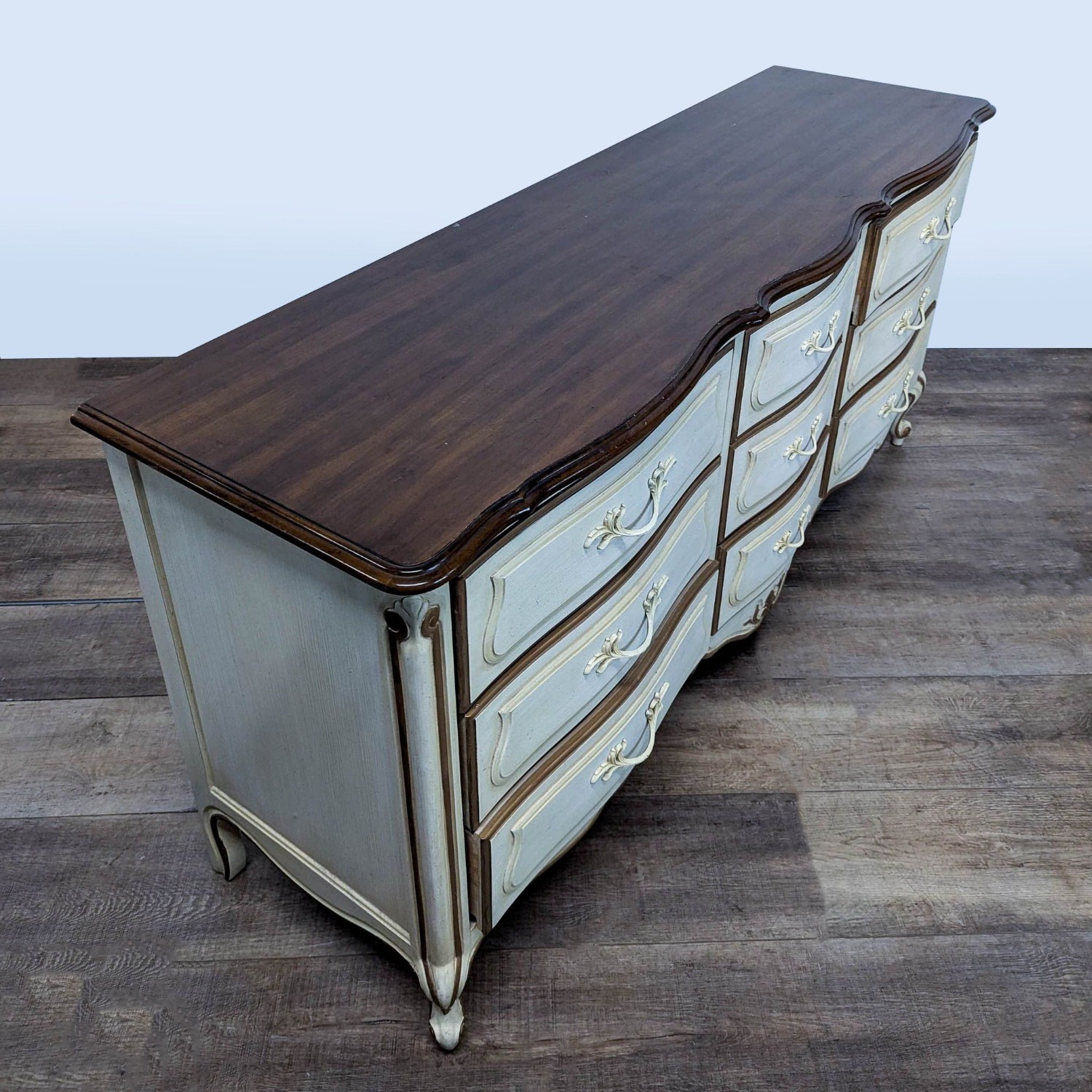 Drexel Heritage Vintage French Provincial 9 Drawer - image-2