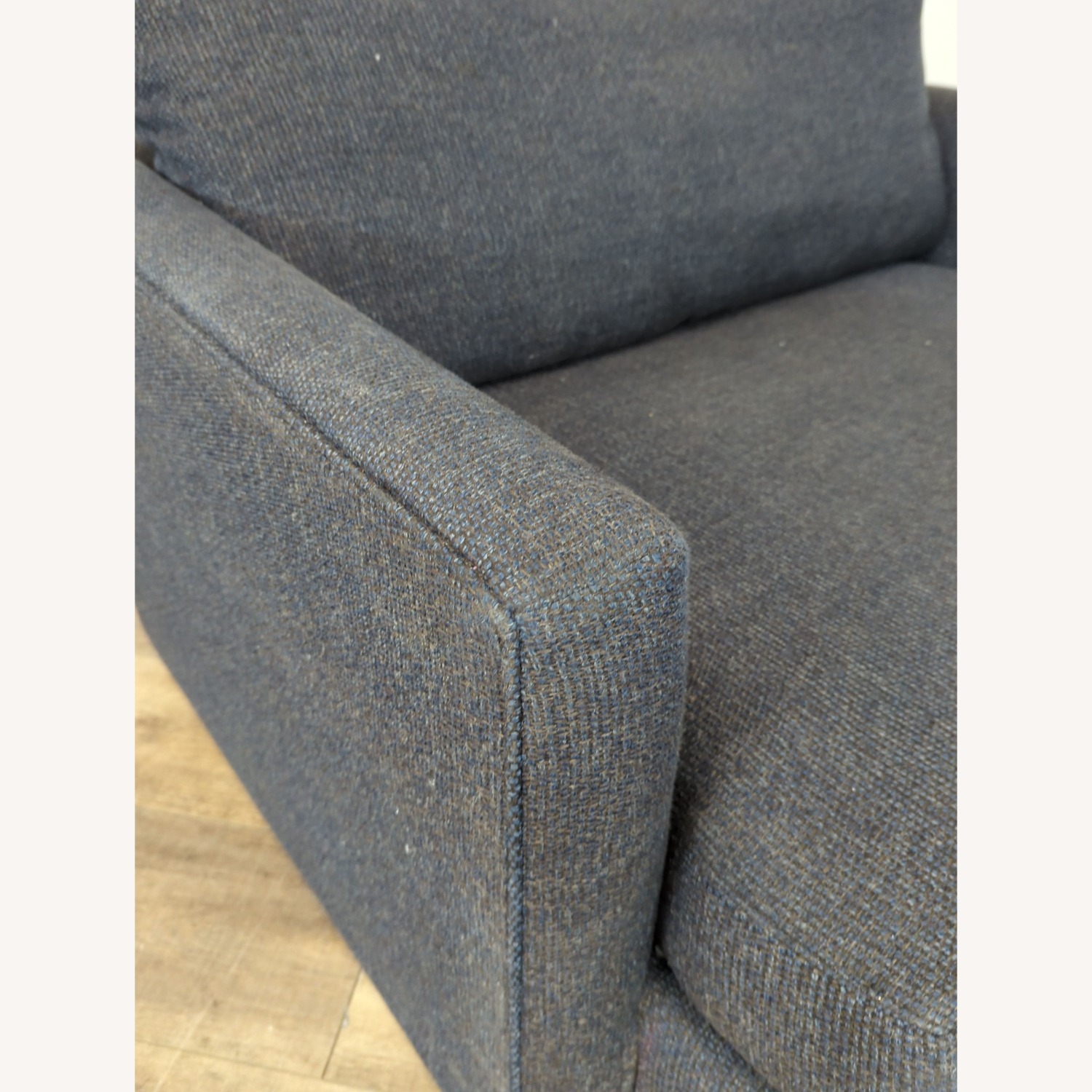 Crate and Barrel Lounge Modern Deep 49" - image-4