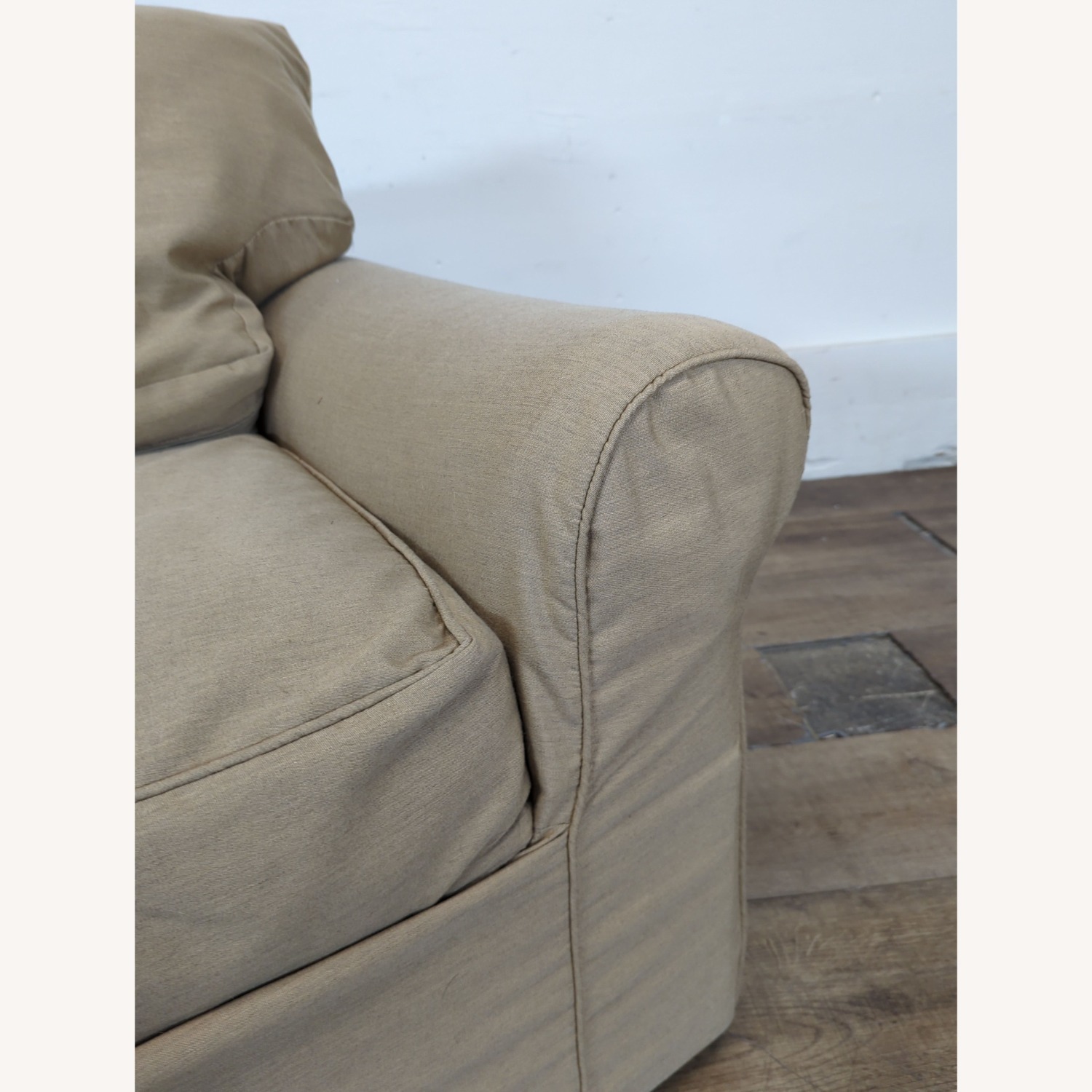 Traditional Slipcovered Lounge Chair with Matching Ottoman - image-7