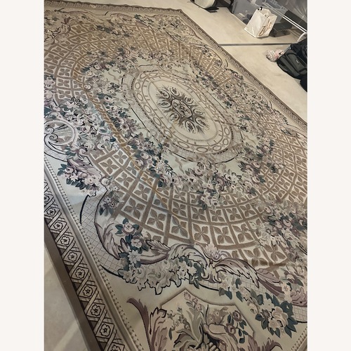 Used Vintage/Antique Finds Area Rug 9' x 12' for sale on AptDeco