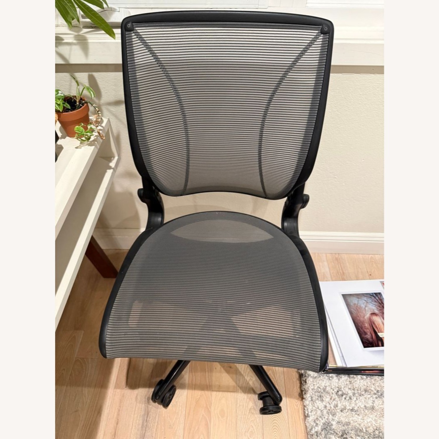 Human scale Different World Task Chair - image-6