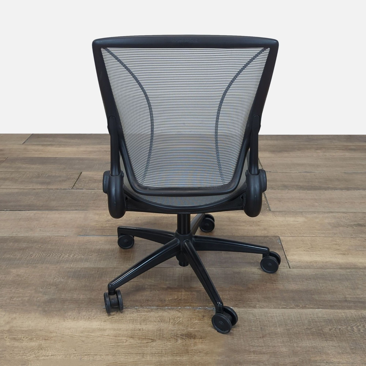 Human scale Different World Task Chair - image-2