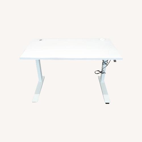 Used Herman Miller Jarvis Adjustable Height Standing for sale on AptDeco