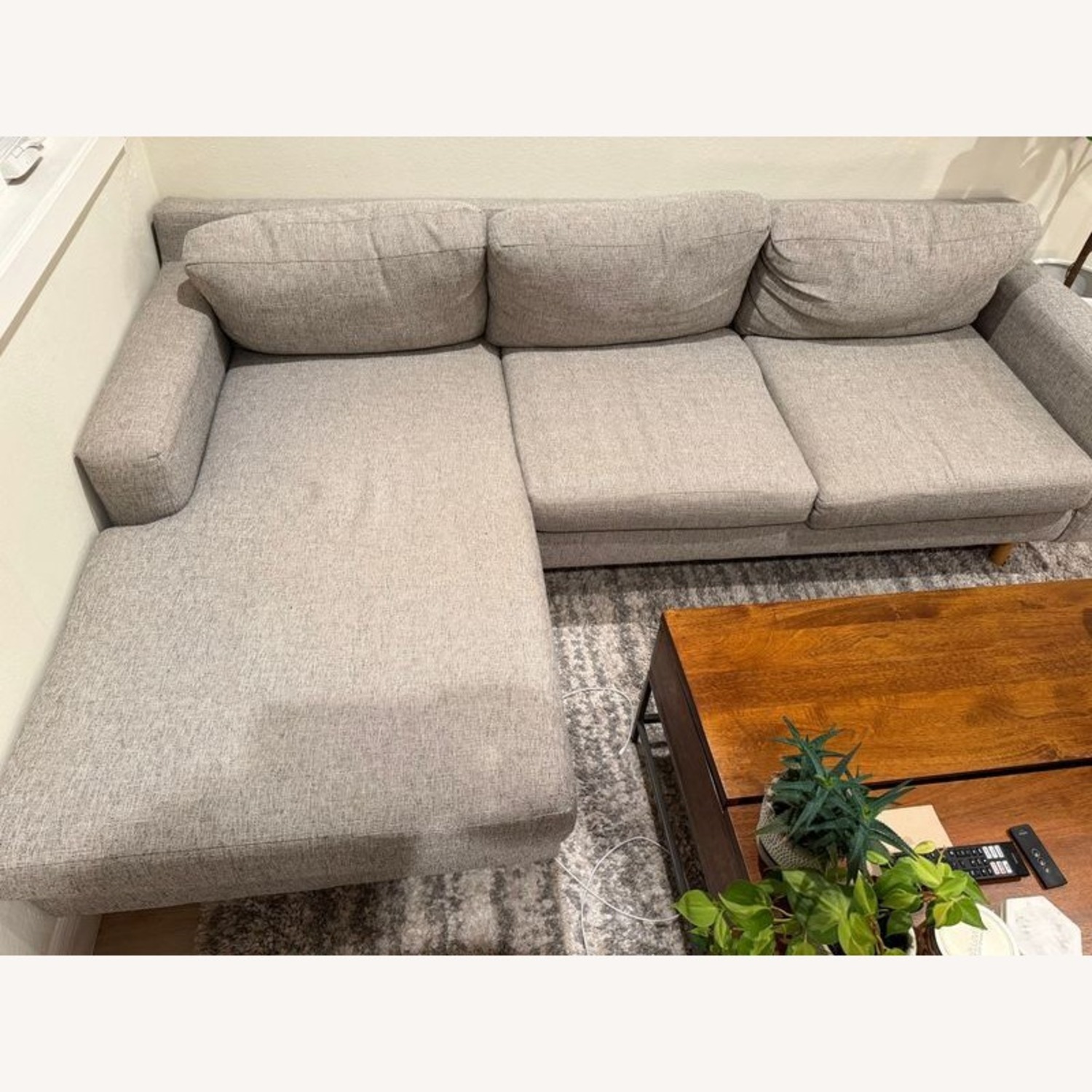 Modern Light Gray Sectional Sofa with Chaise	 - image-1
