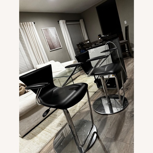 Used Vintage/Antique Black Leather Stools for sale on AptDeco